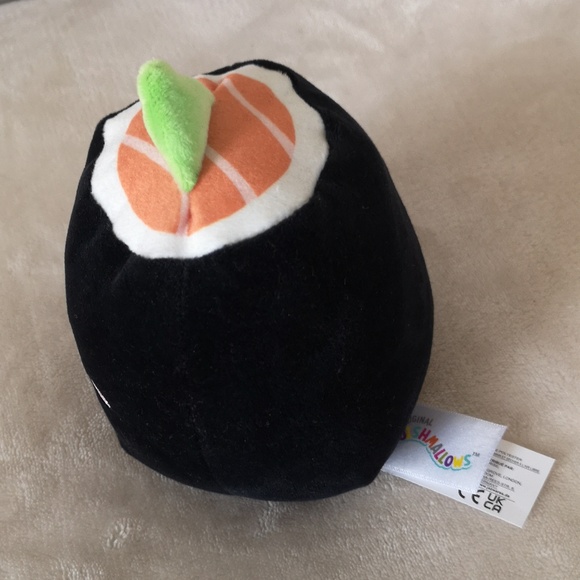 Shozo sushi roll Squishmallow 5 inches - Picture 4 of 4